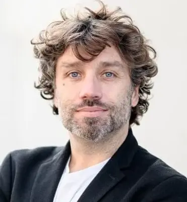 Portait of Miguel Luengo-Oroz